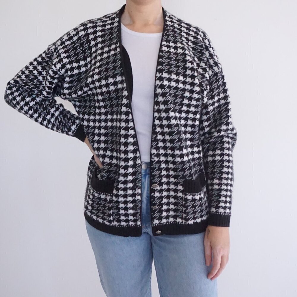 Vintage Tradition Sears Black White Knit Houndstooth Button Cardigan Sweater XL